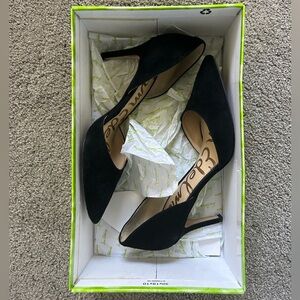 Size: 6- Sam Edelman Black Suede Heels